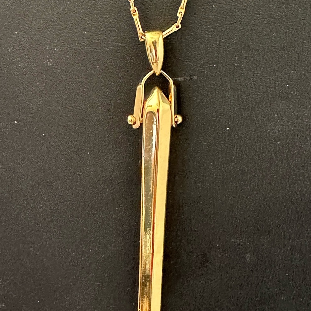 Stella & Dot Rebel pendant necklace in gold tone - Picture 2 of 5